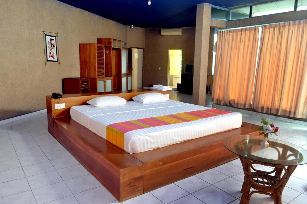 Lavendish Beach Resort Unawatuna Exterior photo